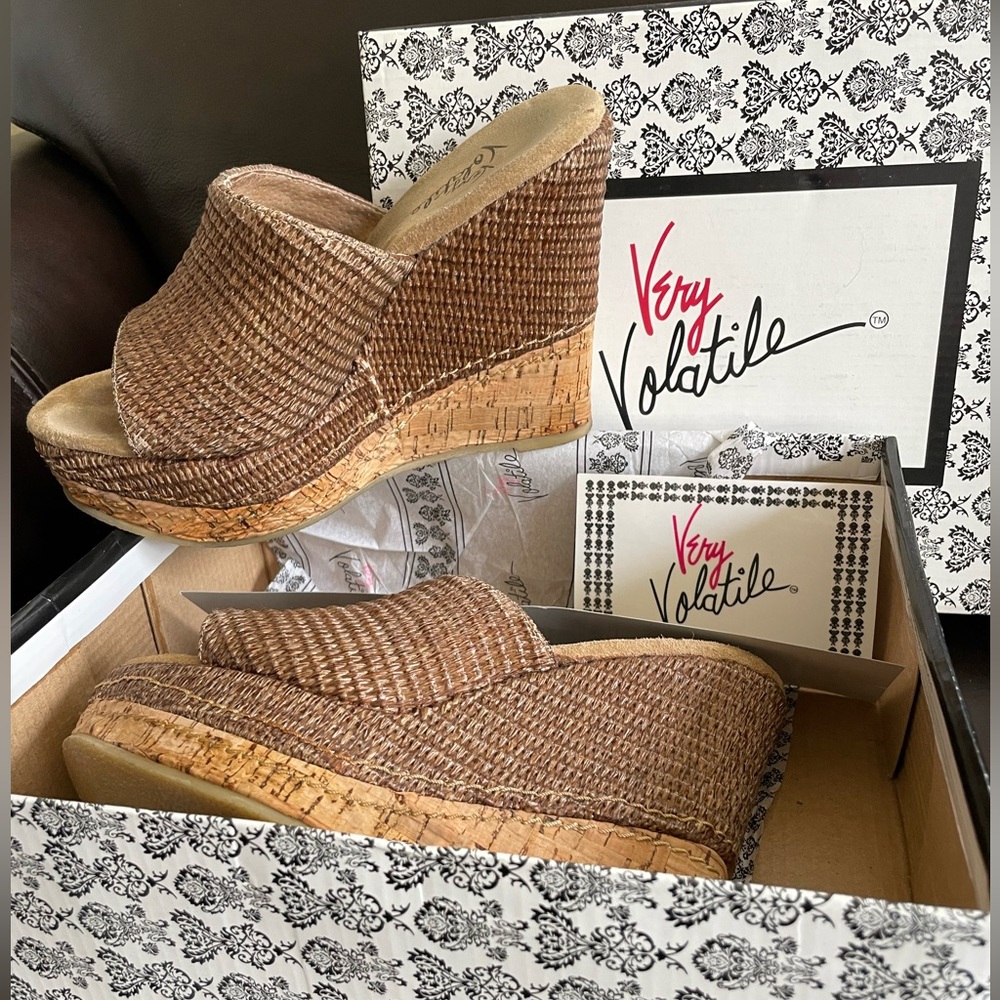 Very Volatile Wedge Sandals
